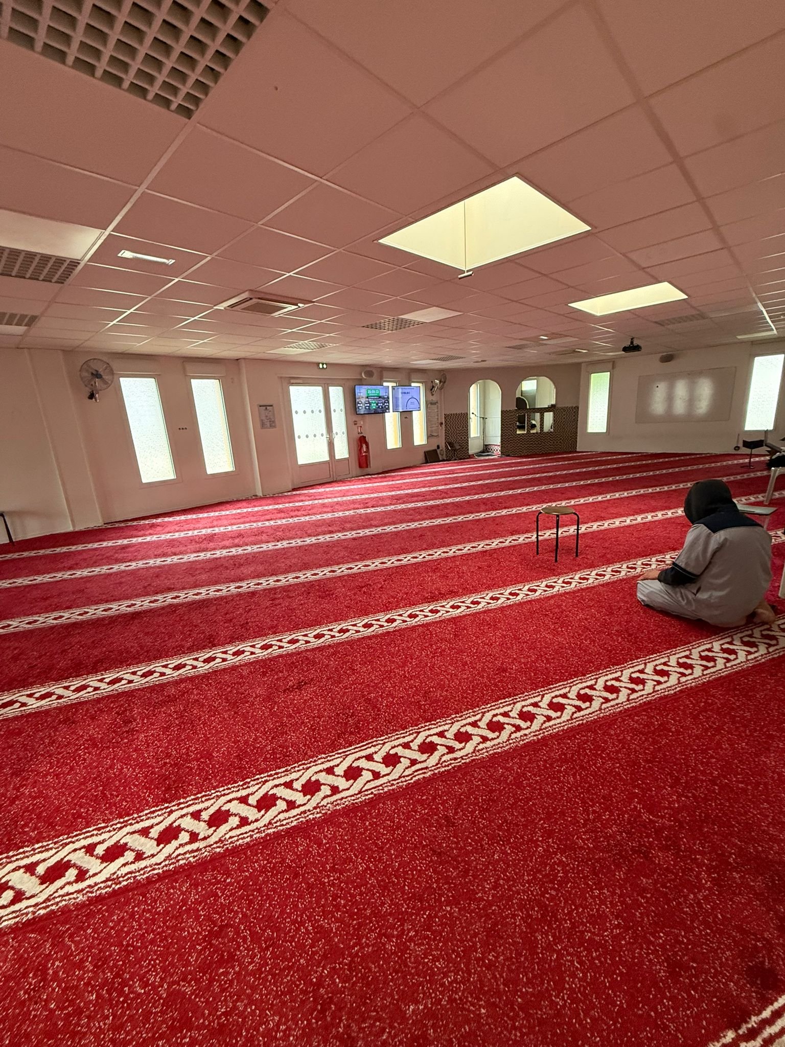 Intérieur de la mosquée actuelle